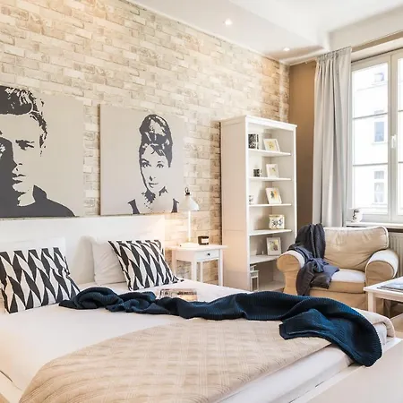 Rotunda Studio By Loft Affair *